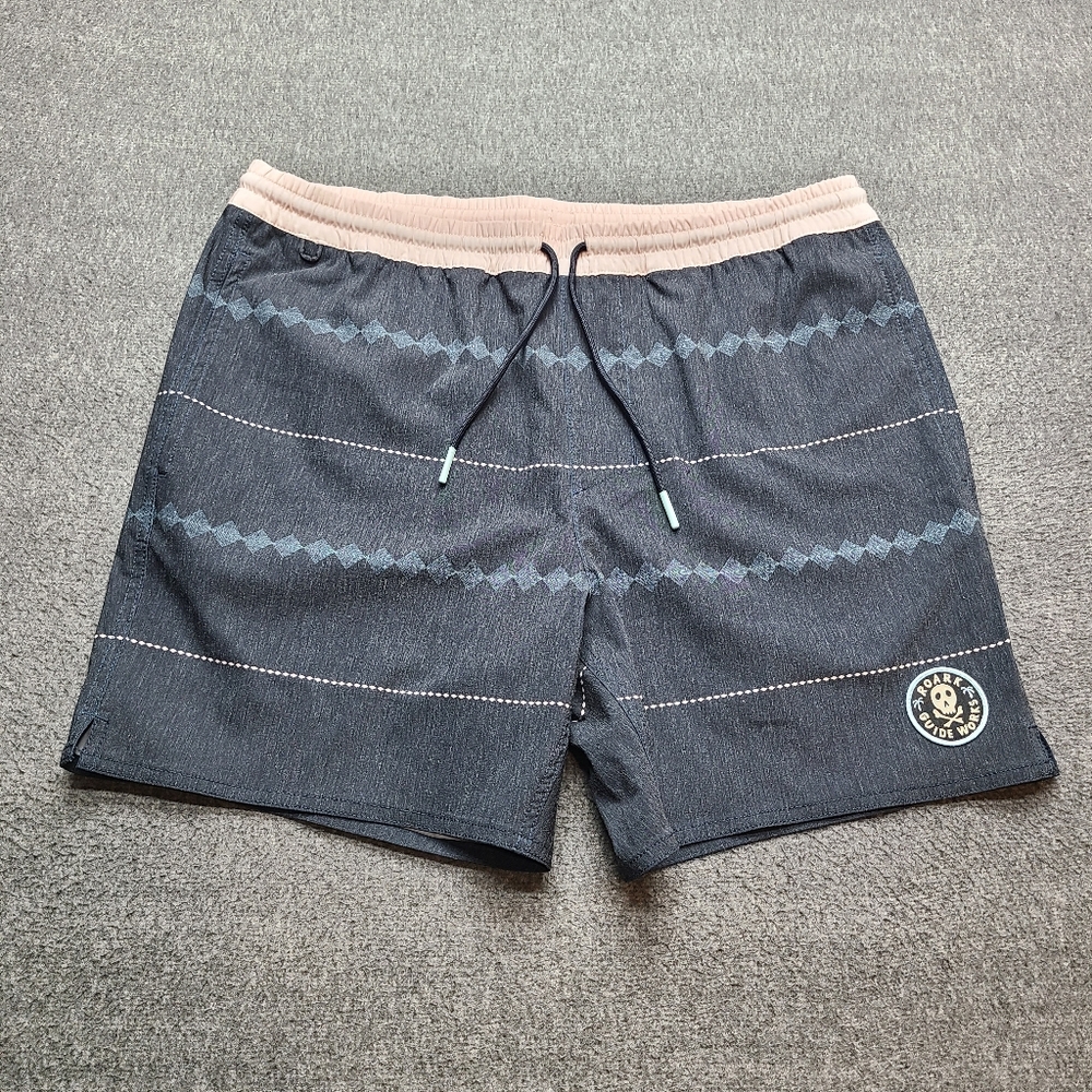 Roark Shorey 16 Horizons Boardshorts Mens Medium Dark Navy NWT Surf